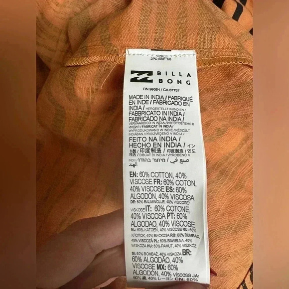 NWT-Billabong Juniors' Feeling Flirty Animal Print Mini Dress, Size Medium - Picture 7 of 8